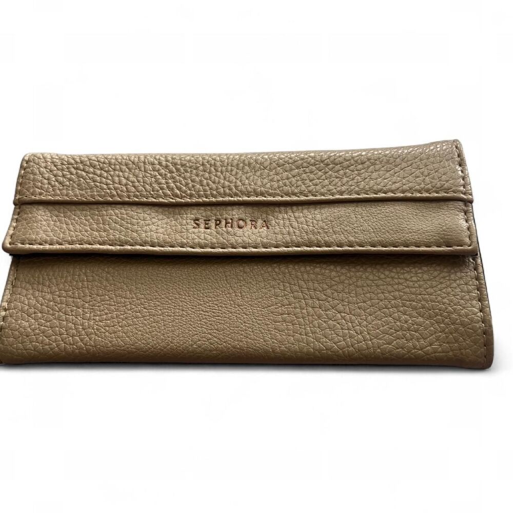 Sephora Women's Tan and Cream Wallet-purses